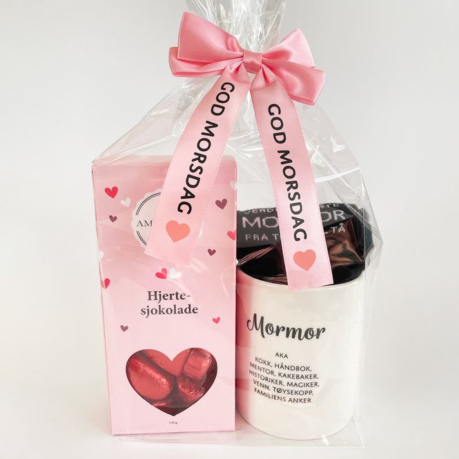 Hovedbilde Mormor aka med sjokoladehjerter