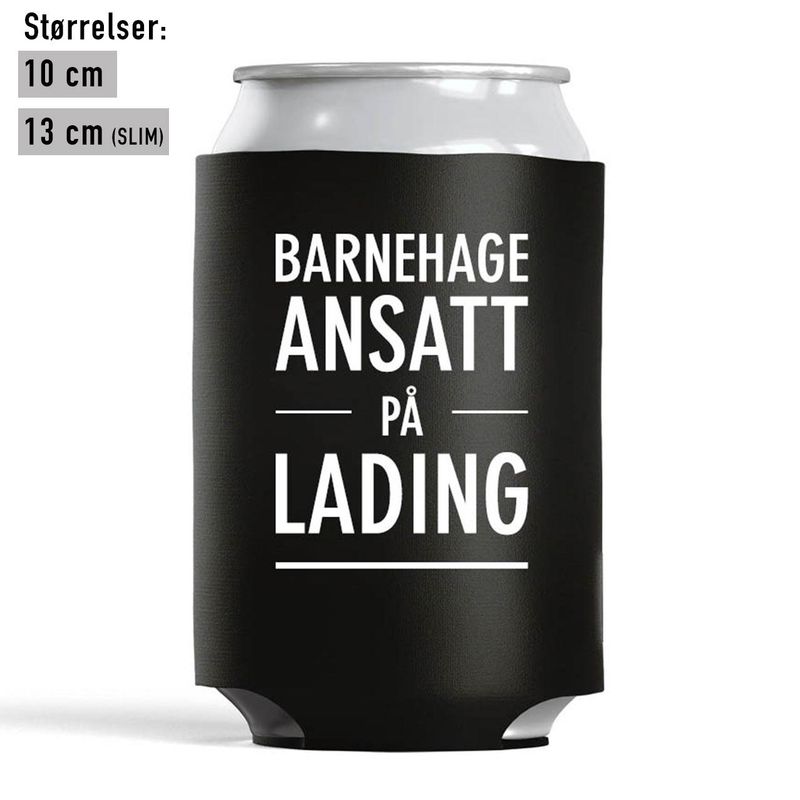 Barnehageansatt på lading